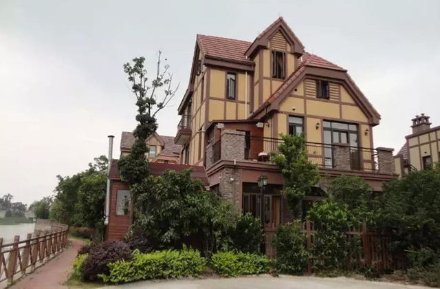 八字可住别墅之人