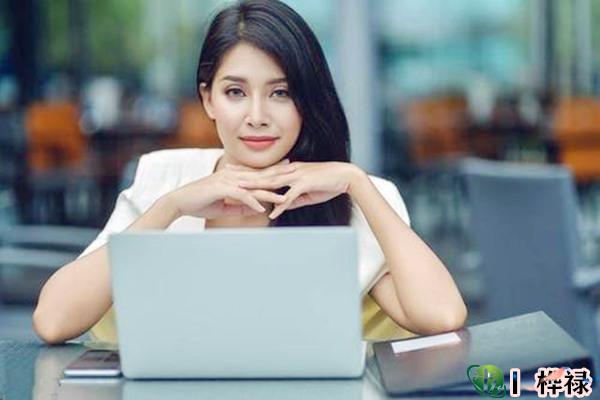 能干大事业的商业女强人八字