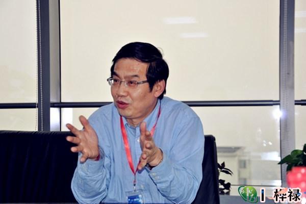 事业放第一位的男人八字