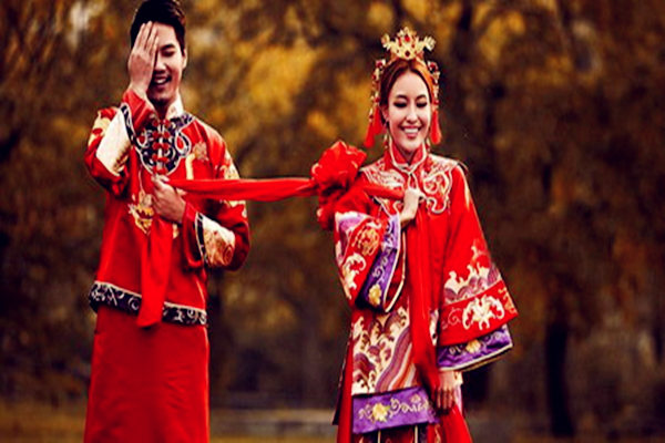 结婚迎娶择吉日方法详解