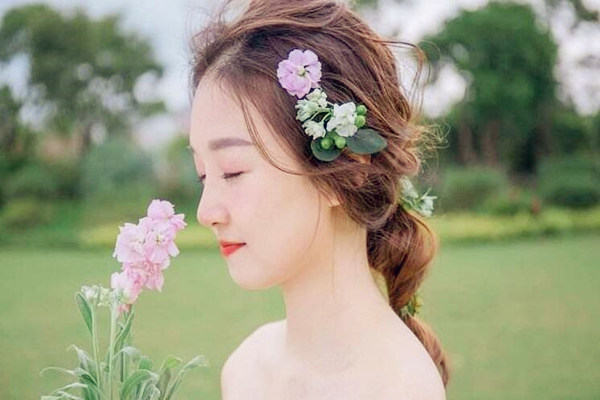 八字看女八字婚姻好坏
