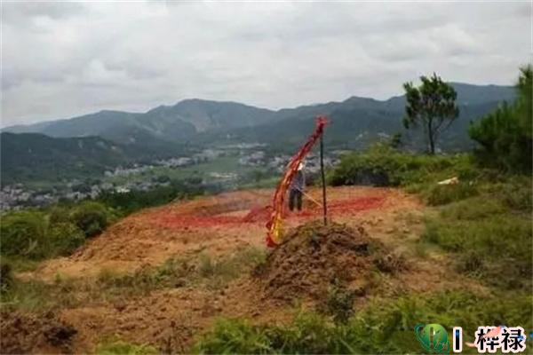 三年新坟对后人会产生影响了吗
