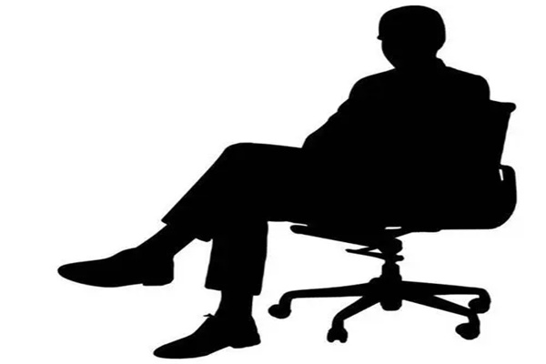 性格大男子主义的男命八字