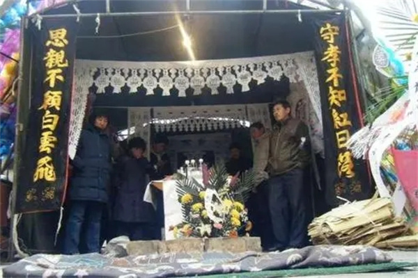 参加葬礼不可不知的风水禁忌