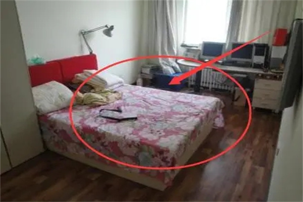 容易造成夫妻争吵的卧室风水