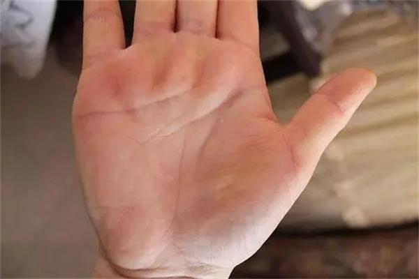 男人生命线和事业线连一起好吗