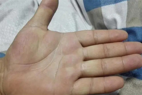男人最苦最穷的手相特征