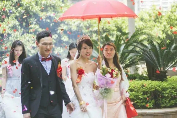 结婚女方送亲注意事项
