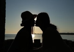 八字异性缘好（八字异性缘好女命）