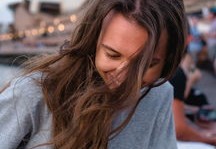 八字纯阴的女人命运（八字纯阴的女人命运怎样）