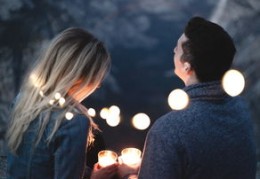 对爱情忠贞的男人面相