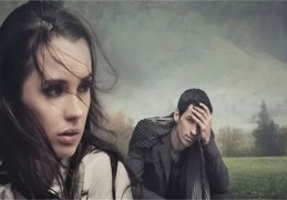 八字看婚姻是否顺利（八字看婚姻是否顺利）