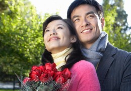 娶了老婆才发财的男人八字