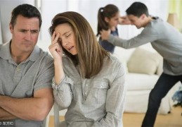 什么样的八字克父母