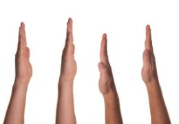 八字乙木日的人性格特征