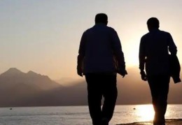 中晚年行好运的八字特征