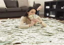 长什么的女人是拜金女