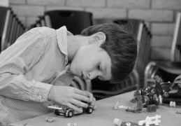 如何取寓意美好的男生名字(讲解)