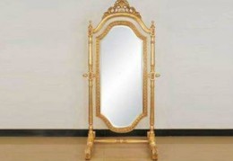 大门对着镜子风水好吗