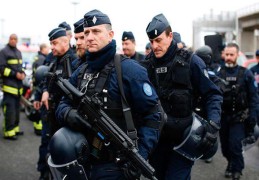 做警察的八字特征