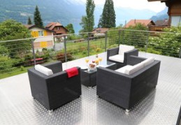 阳台与客厅过门石风水禁忌（阳台和客厅过门石）