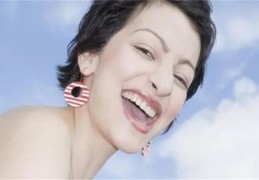 ​为人豪爽大方外向的八字特征