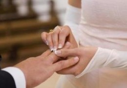 如何看待财运和婚姻