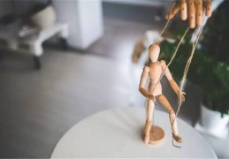 控制欲强的八字特征