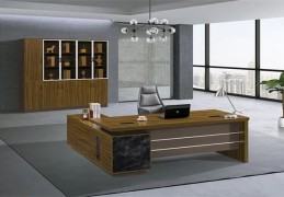 ​公司办公桌需要注意的风水