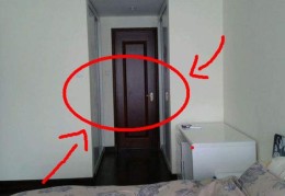 卫生间门对床如何风水化解