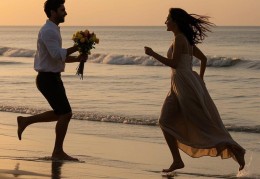 有人追的八字有何特征